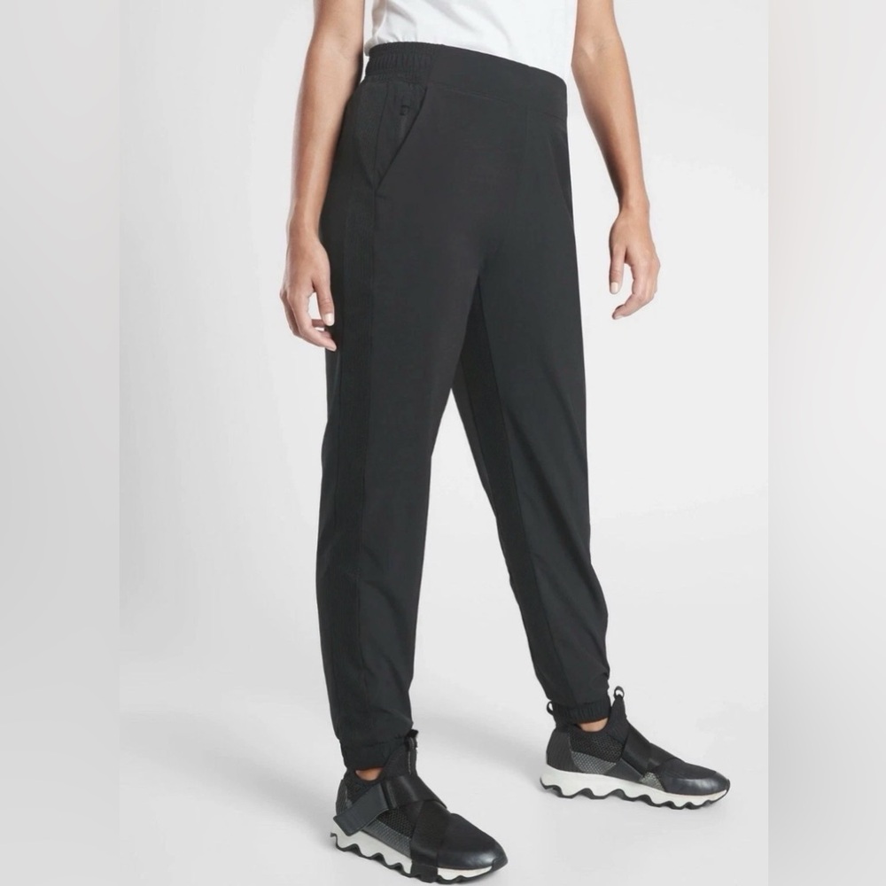 Athleta Brooklyn Lined Jogger